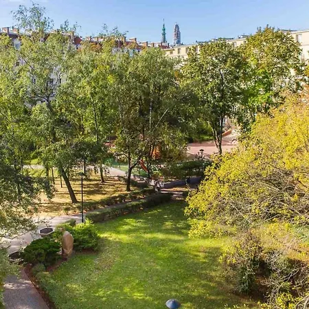 10 Stanislawa Moniuszki Apartament